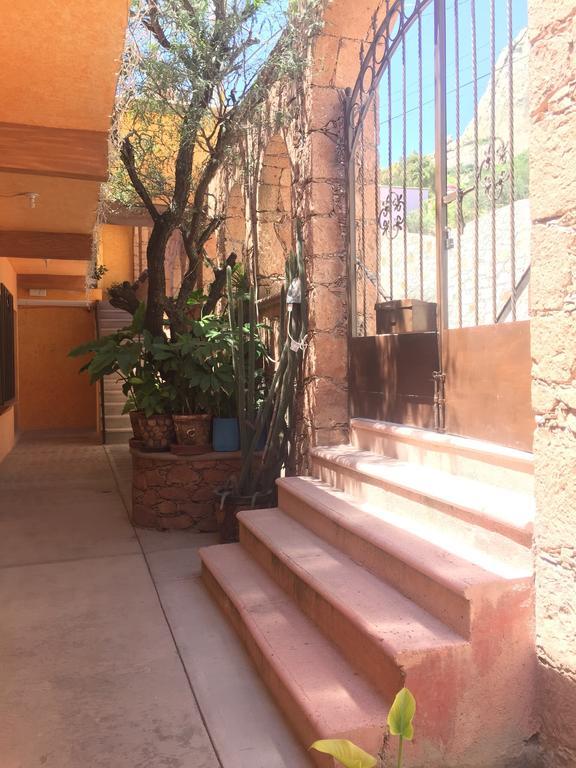 Hotel Posada San Jorge Bernal Exterior photo